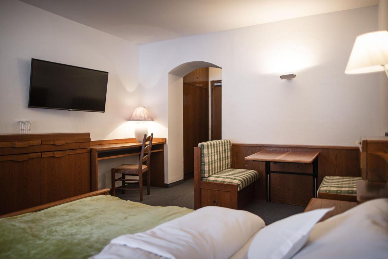Hotel Muehlwald Екстер'єр фото